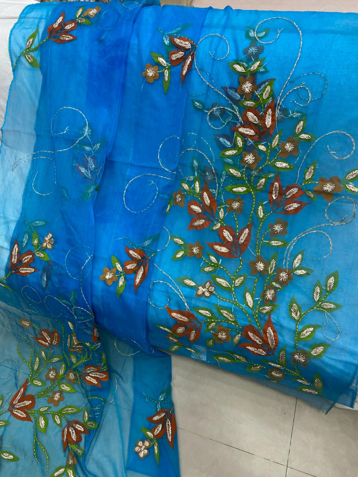 Hand Paint and LCD Seep Gota Suits