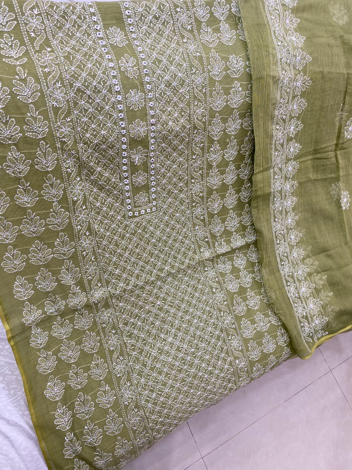 Hand Embroidered Chikenkari Suits