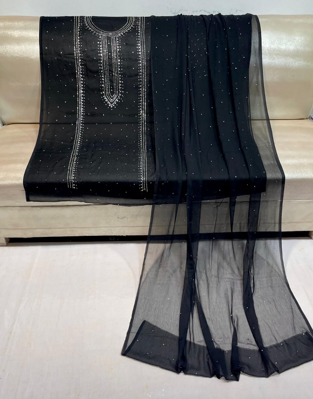 Chandi Patti Mukesh Kamdani Suits