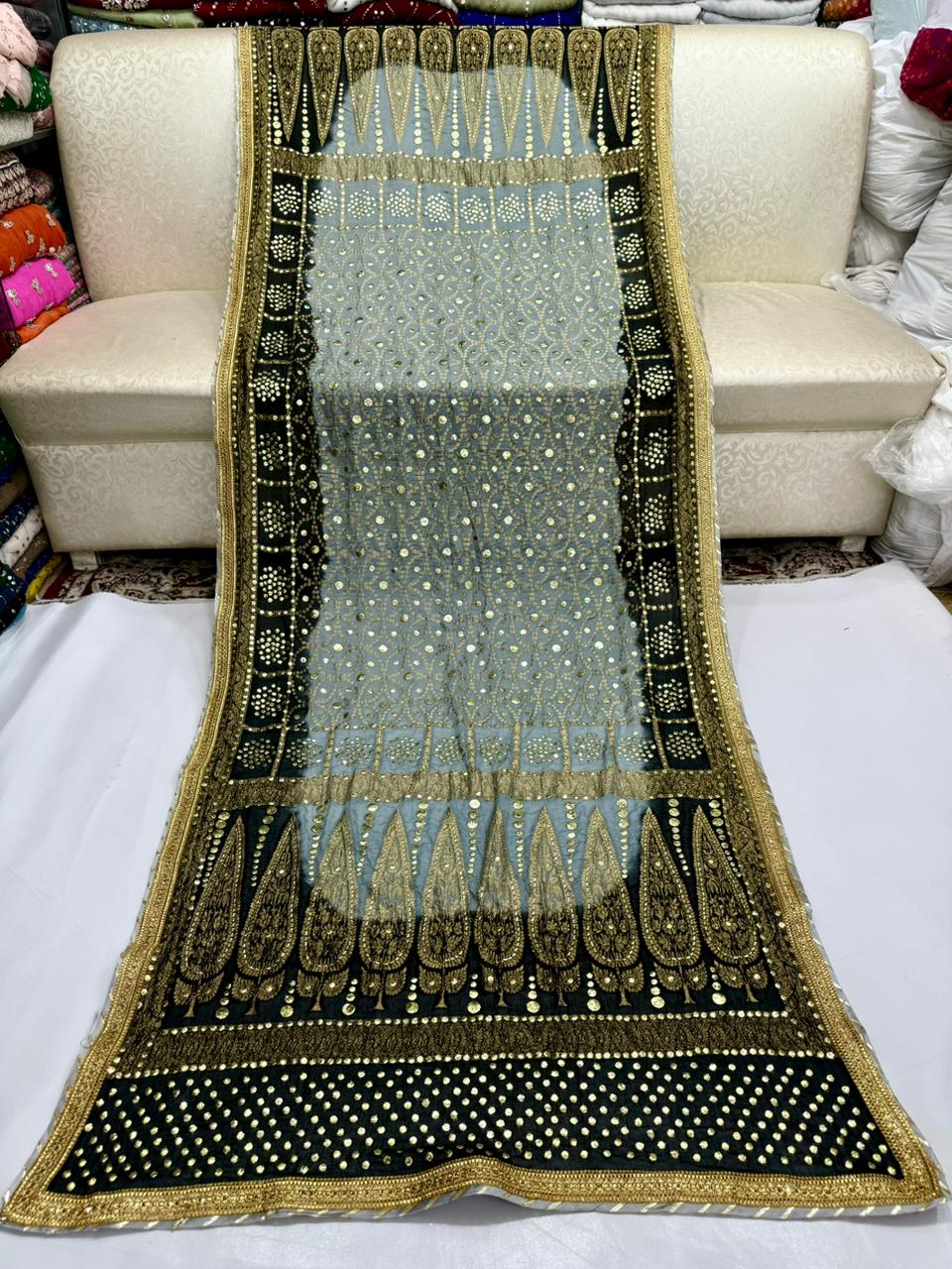Heavy Mukesh Kamdani Zarri Work Shawl