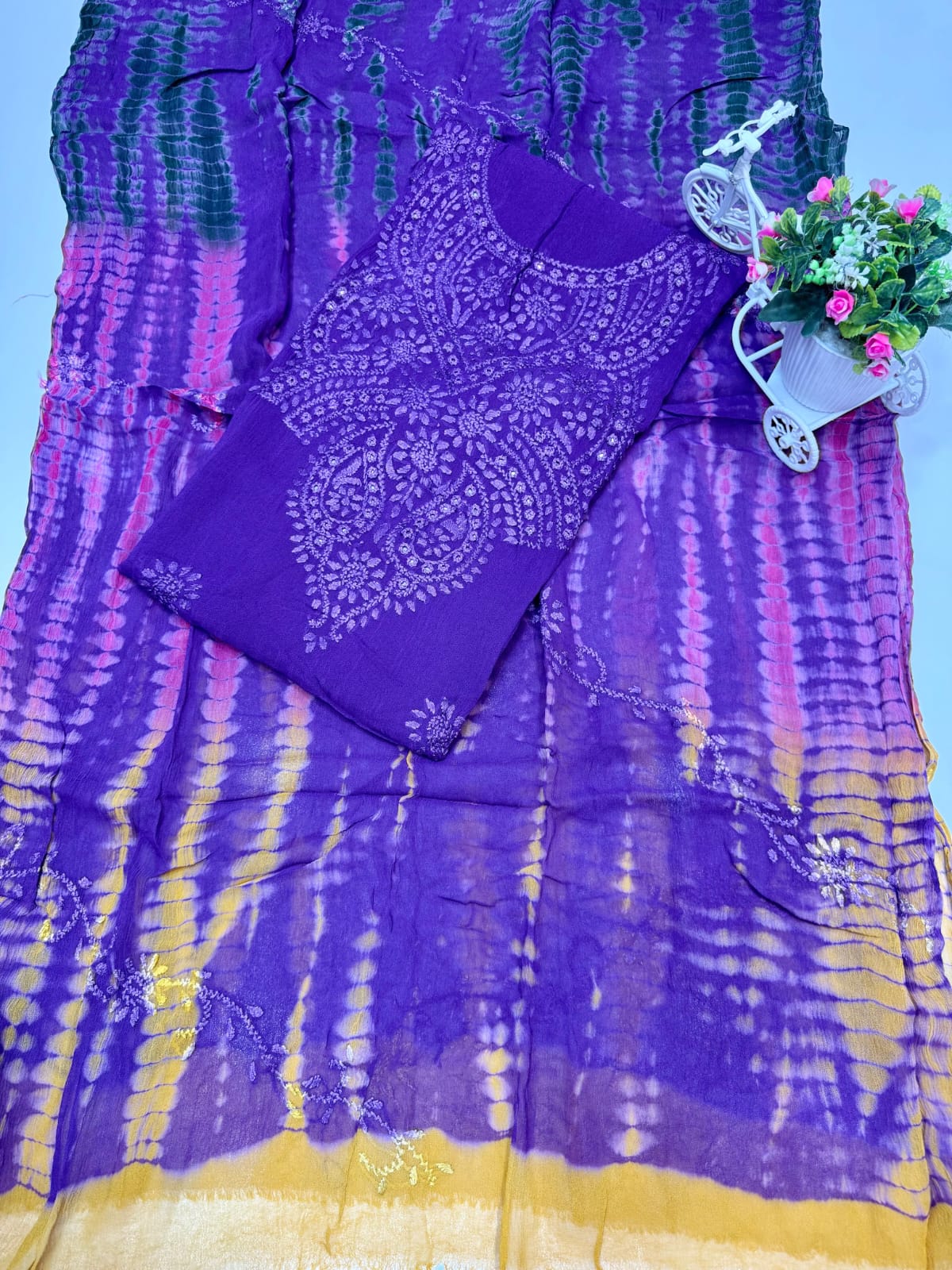 Pakka Sheesha Embroidered Suits