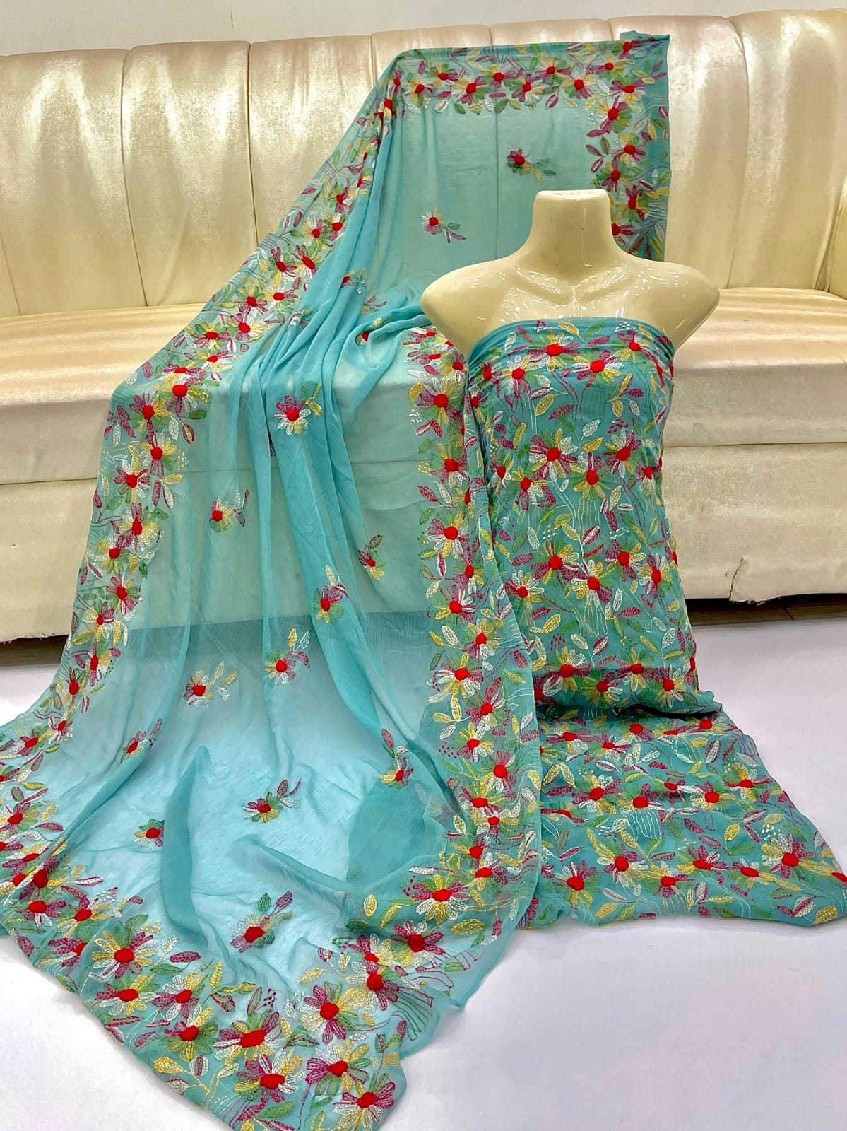 Kacha Bore Embroidered - Image 2