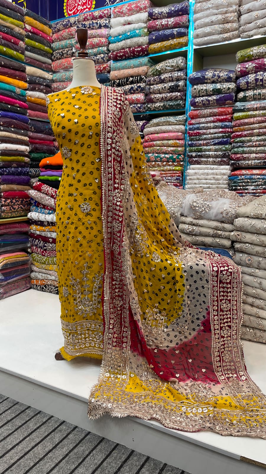Heavy LCD Gota Work Chunri Suit - Image 3