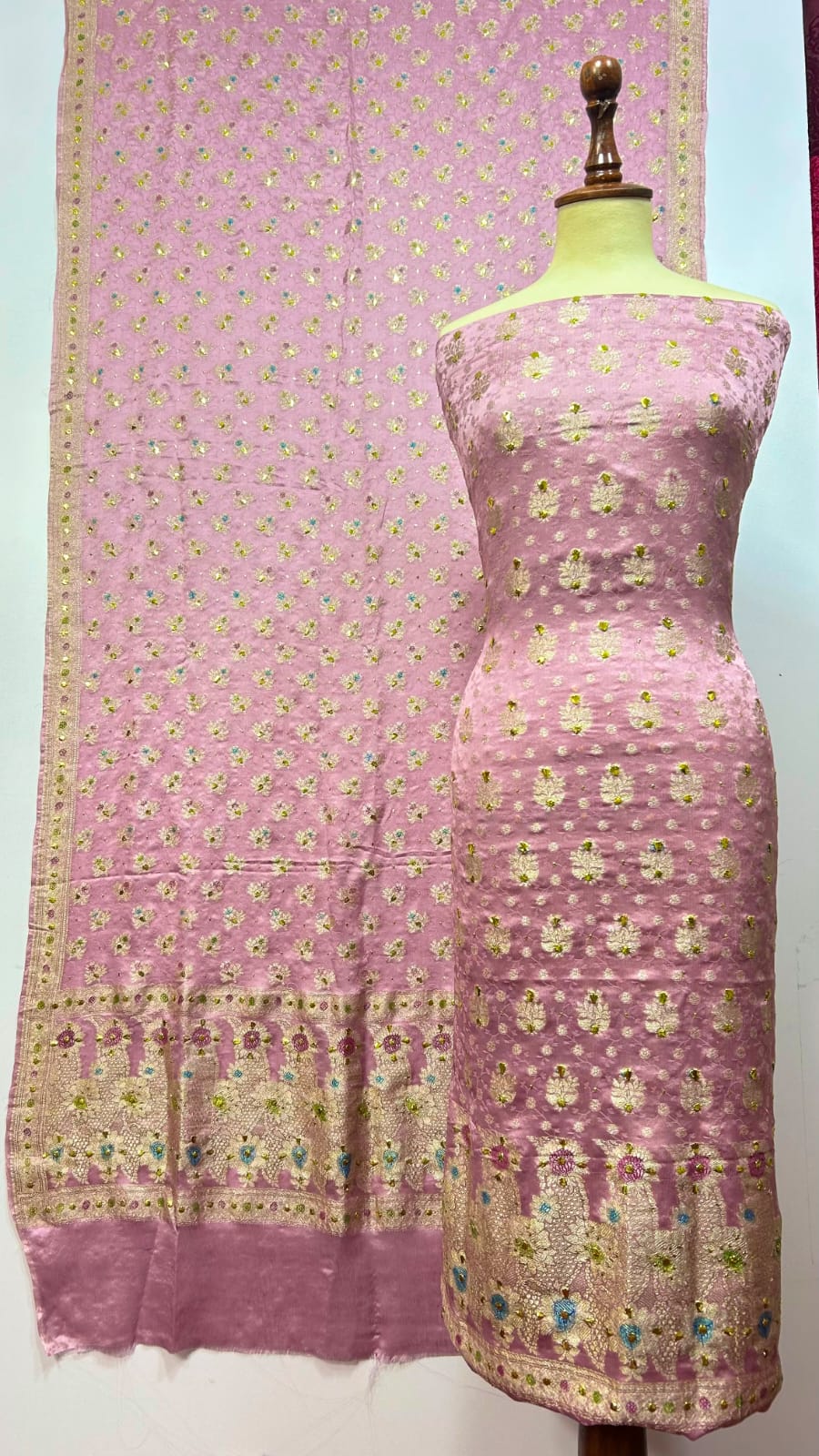 Banarsi Fish Mukesh Kamdani Work Suit - Image 5