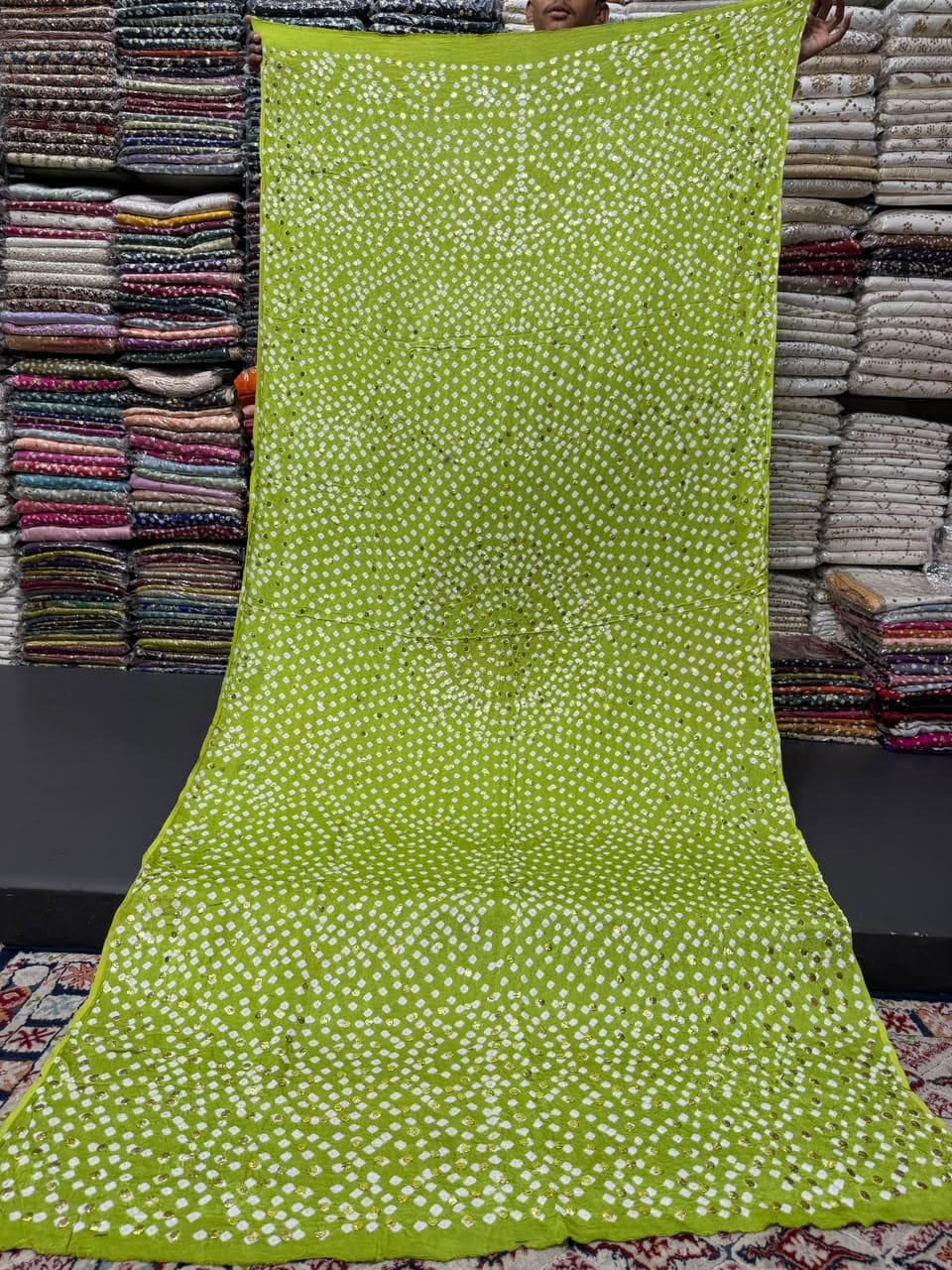 Heavy Mukesh Kamdani Chunri Shawl - Image 4