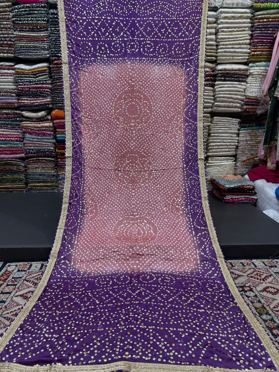 Heavy Mukesh Kamdani Chunri Shawl - Image 3